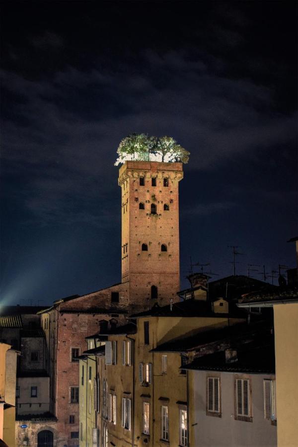 Al Carmine Apartments Towers View With Ac ルッカ エクステリア 写真